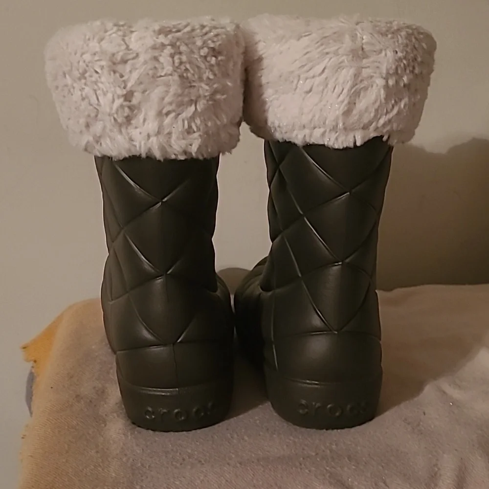 Crocs boots - Picture 4 of 4